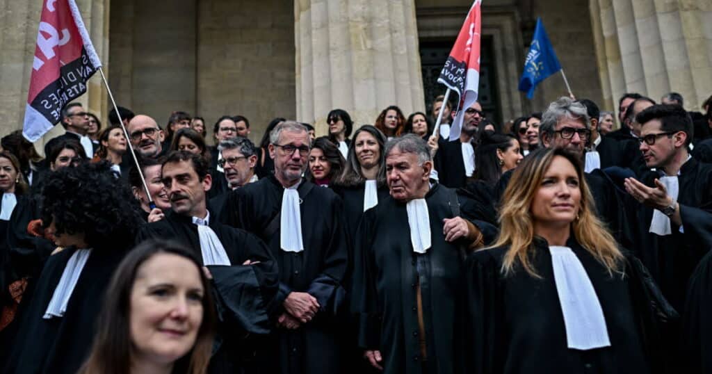 Avocat; avocats et magistrats mobilis&eacute;s lundi contre le projet de loi de Darmanin