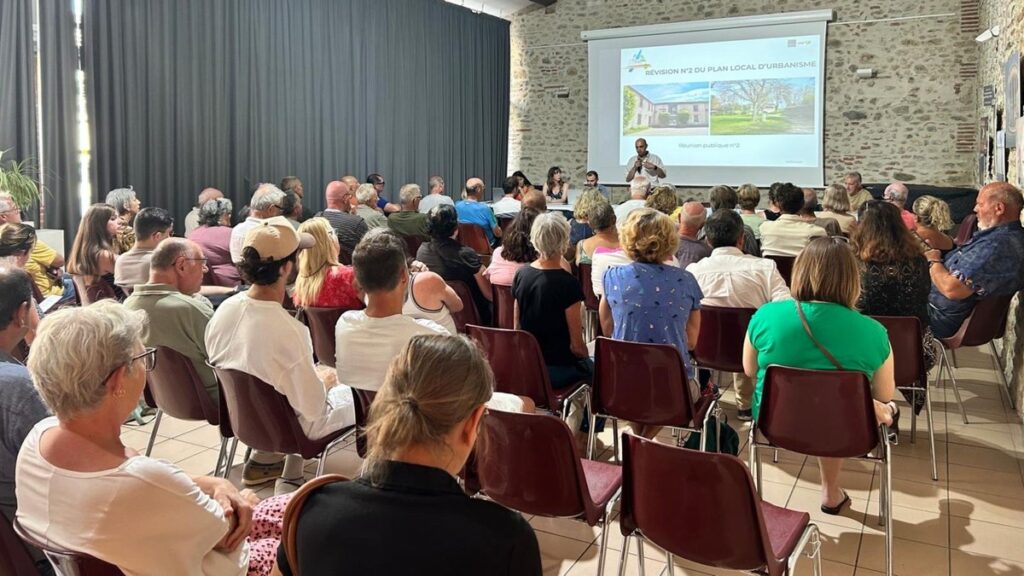 Avocat; Présentation du Plan local d’urbanisme aux habitants de Saint-André